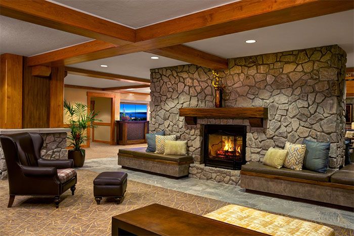 Grand Residences by Marriott Lake Tahoe Lobby
